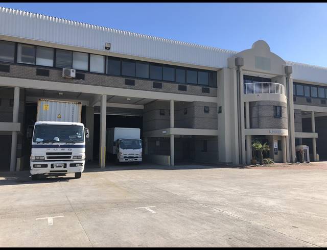 2,651M² FACTORY TO LET IN EPPING INDUSTRIAL